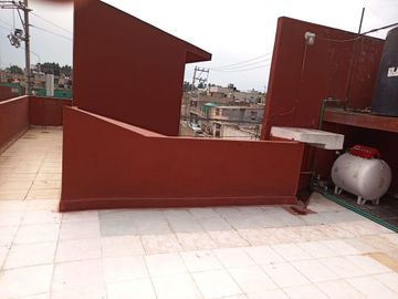 CASA DUPLEX/DEPARTAMENTO AMUEBLADO EN RENTA EN TOLUCA CERCA DE G.M Y STELLANTIS