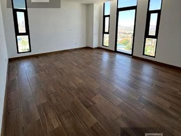 PENTHOUSE EN TORRE RIO