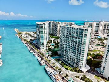 Departamento en Puerto Cancún