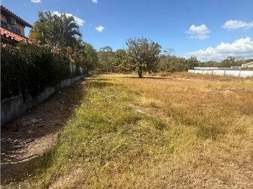 Se Vende Terreno en Coronado Golf & Country Club
