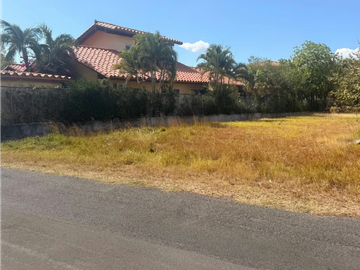 Se Vende Terreno en Coronado Golf & Country Club
