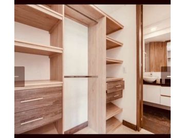 Apartamento Amoblado en Renta sector Poblado Milla de Oro