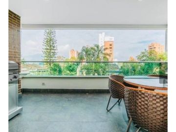 Apartamento Amoblado en Renta sector Poblado Milla de Oro