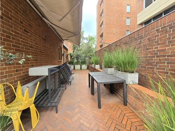 SE ARRIENDA APARTAMENTO EN CHICÓ CON TERRAZA