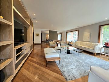 SE ARRIENDA APARTAMENTO EN CHICÓ CON TERRAZA