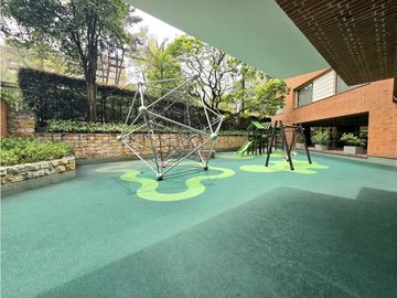 SE ARRIENDA APARTAMENTO EN CHICÓ CON TERRAZA
