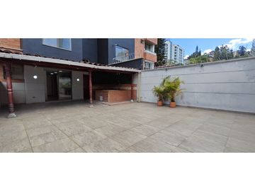 Apartamento en Arriendo Altos del Poblado Medellin