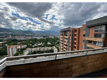 PENTHOUSE EN VENTA EN EL POBLADO
