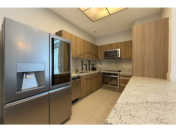 Departamento Penthouse en renta Metropolitan Center