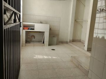 hermosa casa, construcción antisismica,excelente  ubicacion en conjunto residencial,sector con mucha arbolizacion, cerca a vía principal