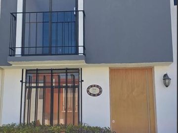 Casa en Bosques de Ica, Zinacantepec