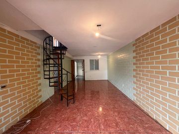 FAMILIAR CASA EN VENTA EN BUIN MAIPO