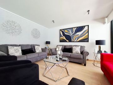 VENTA CASA 4 DORMITORIOS 2 EN SUITE BOSQUES DE MONTEMAR