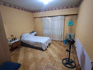 VENTA CASA EN ESQUINA CON GALPON.