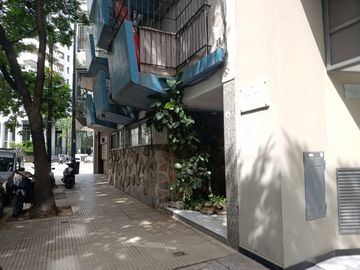 DEPARTAMENTO FRENTE A PARQUE LAS HERAS.BALCON