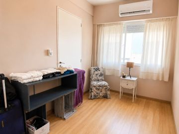 VENTA 4 amb con cochera balcon vista al rio