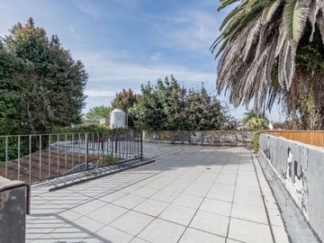 Venta,  casa en las Lomas de San Isidro.