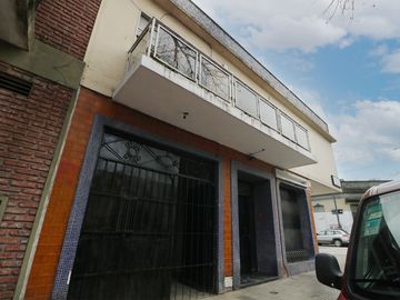 Deposito + garage San Cristobal