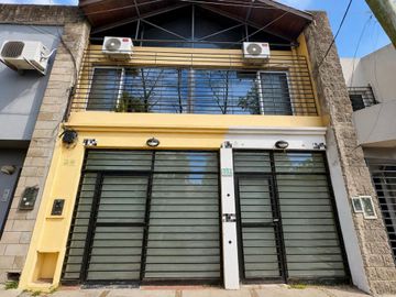 ALQUILER LOCAL COMERCIAL PILAR EXCELENTE UBICACION