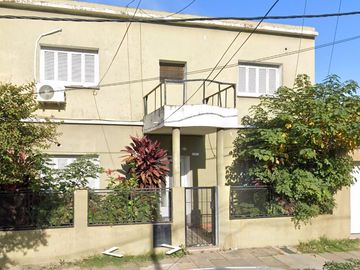 VENTA TERRENO DEPARTAMENTOS CON RENTA-ALQUILER