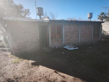 Casa Esquina 80m² Cubiertos - Gustavo André