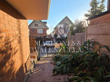 Casa en venta  en LA FLORIDA