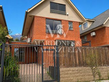 Casa en venta  en LA FLORIDA