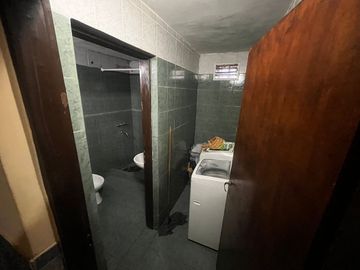 CASA EN VENTA DOS PLANTAS BARRIO MATHEU