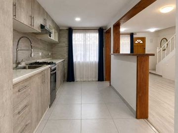 Casa en venta  en MAIPÚ