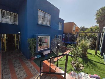 Casa en venta  en LA FLORIDA