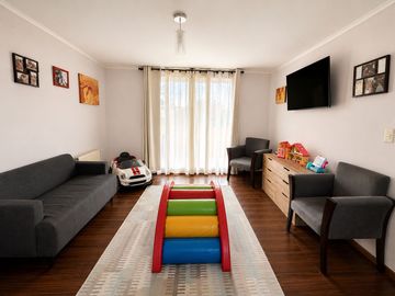 Casa en venta  en PEÑALOLÉN