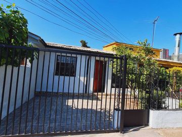 Casa en venta  en MACUL