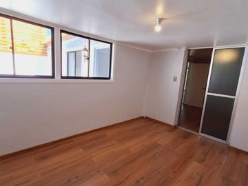 Casa en venta  en MACUL