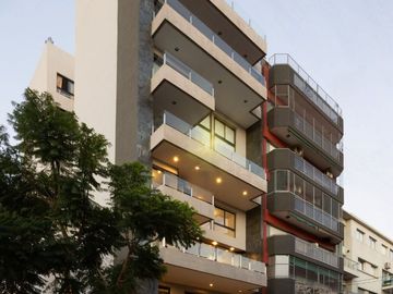 VTA FLORES 5 AMB BCON PATIO BALCON ESTRENAR COCHER