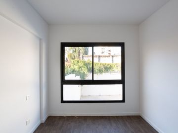 VTA FLORES 5 AMB BCON PATIO BALCON ESTRENAR COCHER