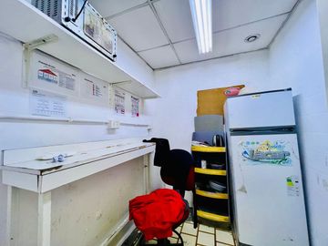 Venta Local alquilado a DIA Renta Activa 1000m2