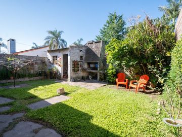 Casa en venta - 3 dormitorios - Ledesco del valle.