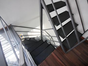 VENTA DEPTO 2 AMBIENTES TRIPLEX PLAZA IRLANDA