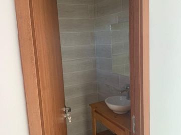 Venta 2 Ambientes Saravi Village duplex cochera.