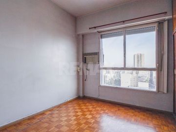 VENTA DPTO CABALLITO 2AMB C COCHERA