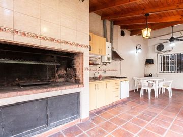 Venta Casa 3 Ambientes Lanus