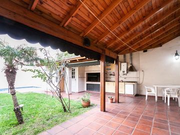 Venta Casa 3 Ambientes Lanus