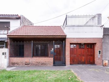 Venta Casa 3 Ambientes Lanus
