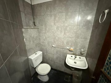 OPORTUNIDAD VENTA DE LOCAL ESTACION LANUS