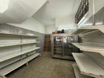 OPORTUNIDAD VENTA DE LOCAL ESTACION LANUS