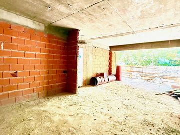 4 AMBIENTES DE 260 M2 C/ TERRAZA Y PARRILLA PROPIA