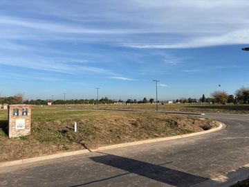 Venta Lote en Barrio Privado La Posta Pilar