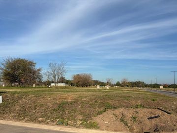 Venta Lote en Barrio Privado La Posta Pilar