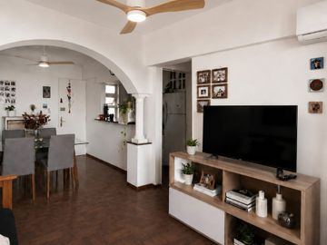 VENTA DPTO 2 DORM BALCON PISO 7 BARRIO ALBERDI CBA