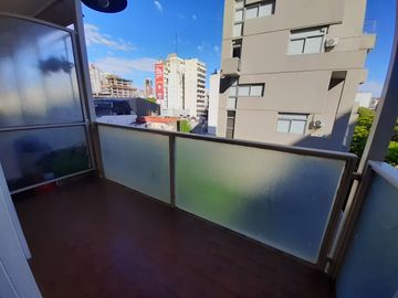 Muy buen tres ambientes en venta en el corazón de Belgrano